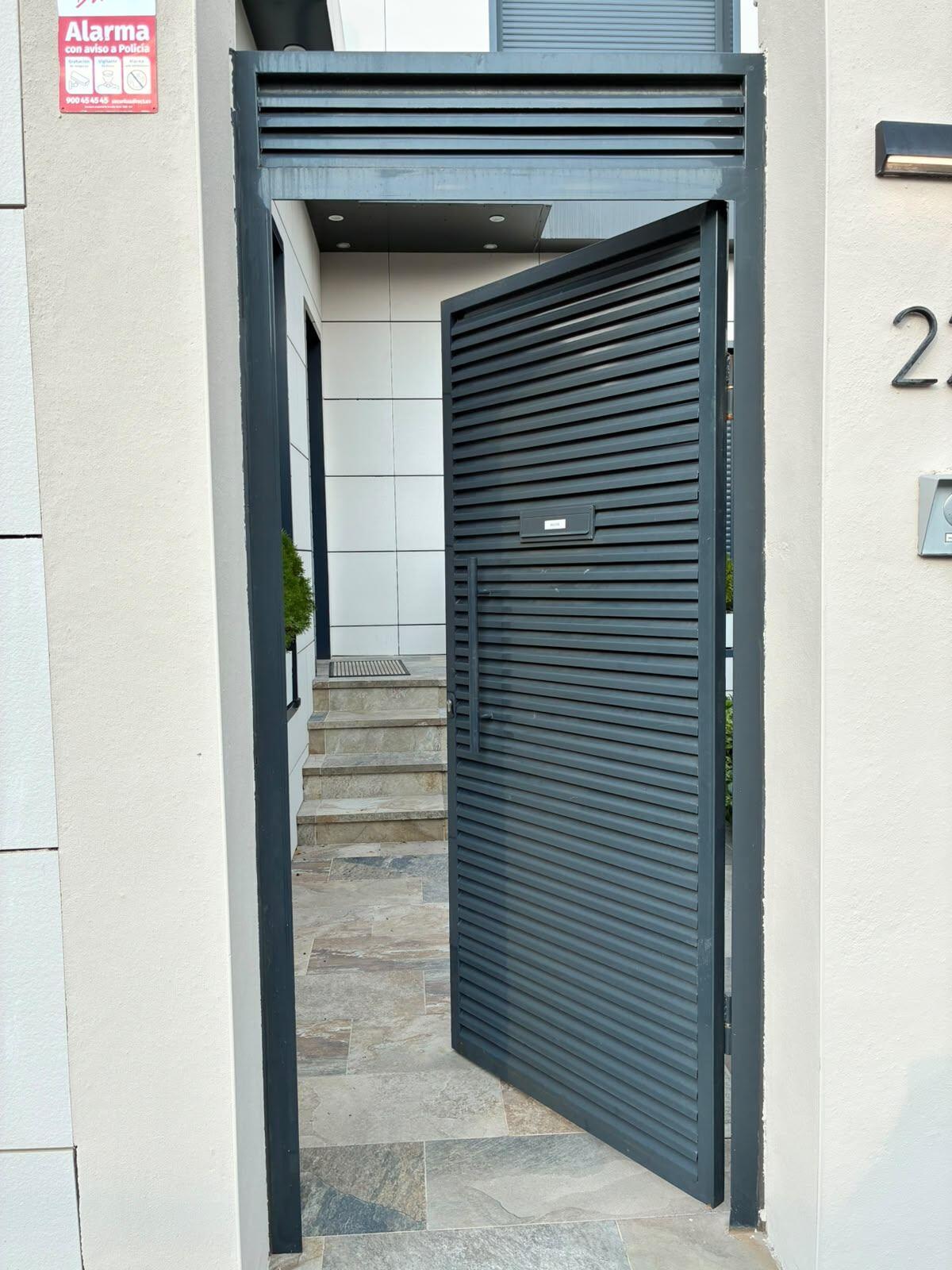 Puertas metálicas